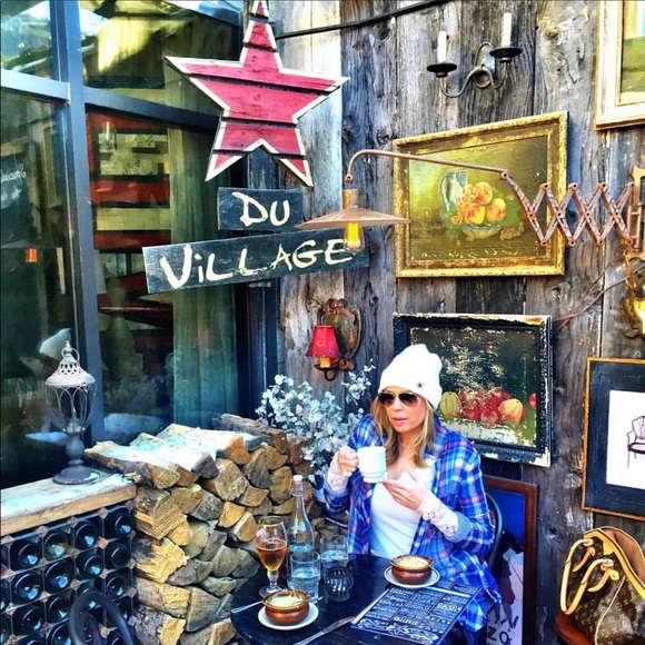 Meet your Posher, Lisa - Picture 3 of 15